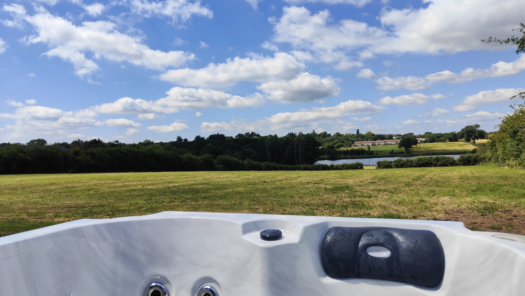 8 Benefits Of Hot Tub Holiday Lodges