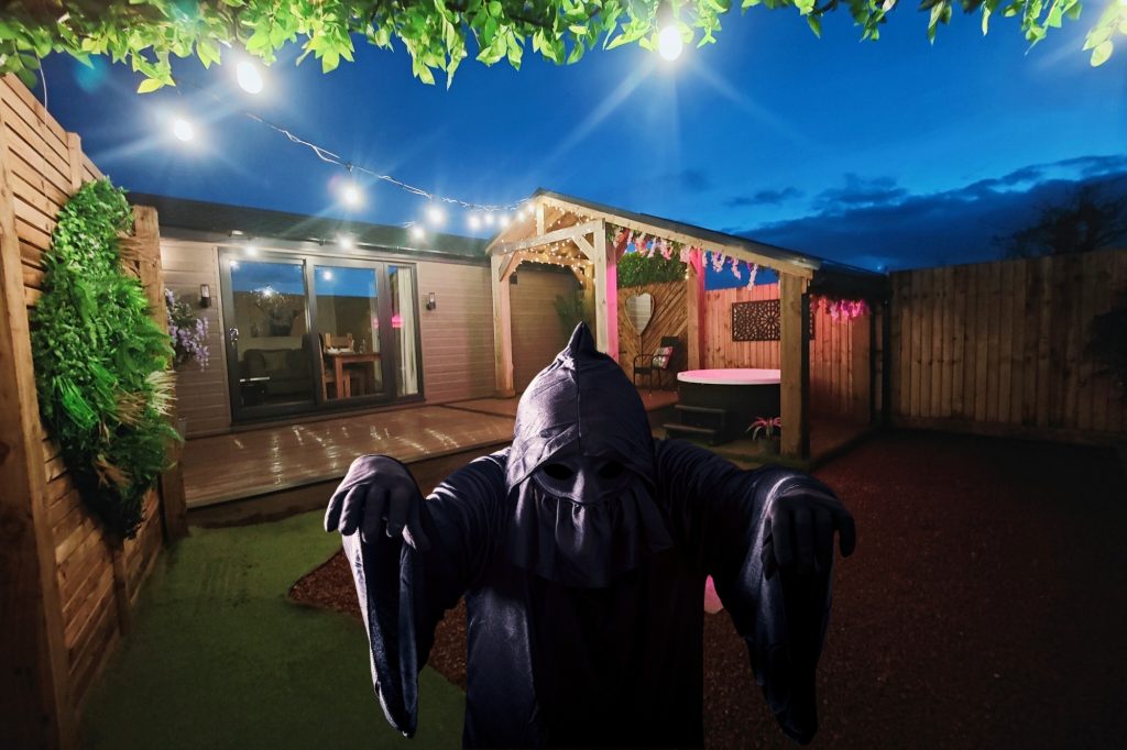 Halloween Holiday Lodges